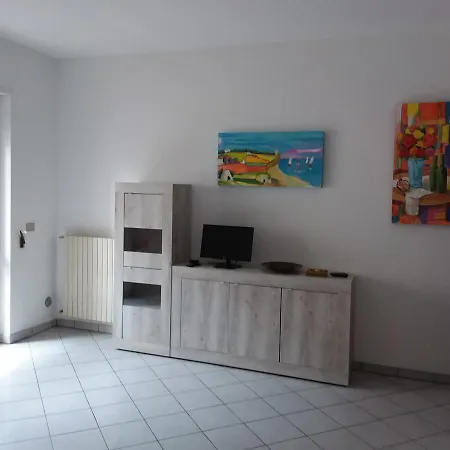 Da Alice Apartman Maglie